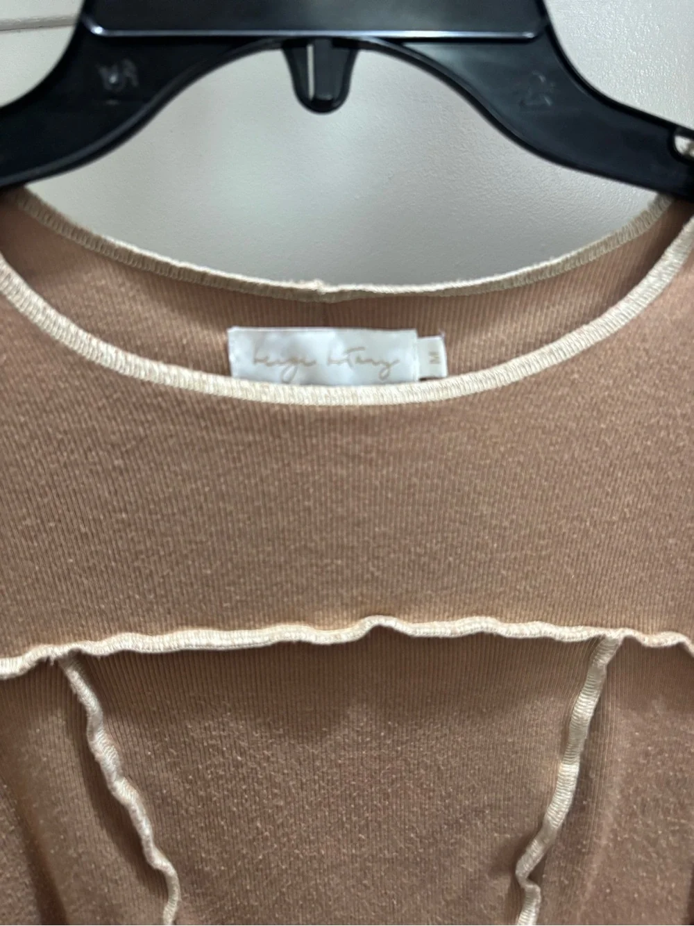 Beige Long-Sleeve Crop Top - Picture 3 of 6